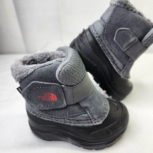 The North Face Size 5 Toddler Alpenglow II Waterproof Insulated Boot Black Gray